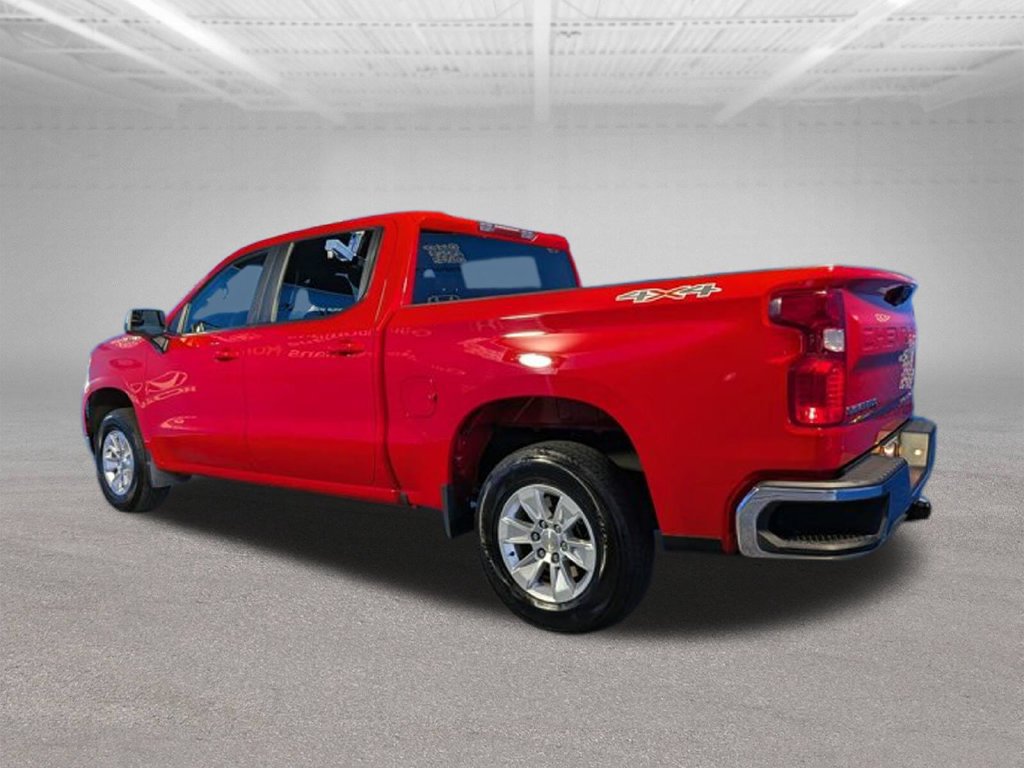 Used 2025 Chevrolet Silverado 1500 LT AWD/4WD image 7