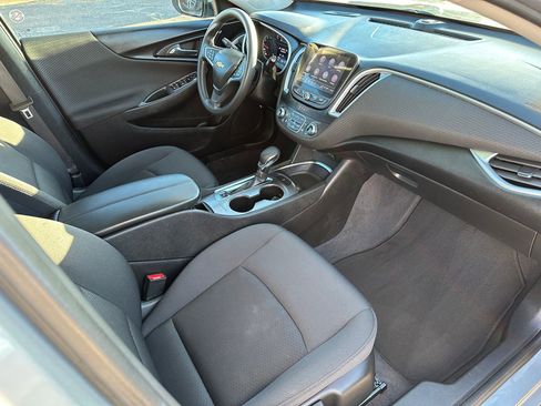 Used 2023 Chevrolet Malibu LT image 27