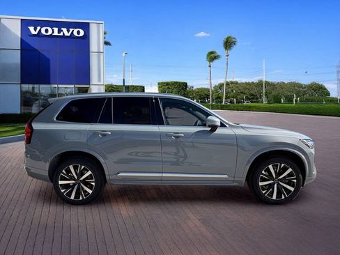 New 2026 Volvo XC90 B5 Core AWD/4WD image 8