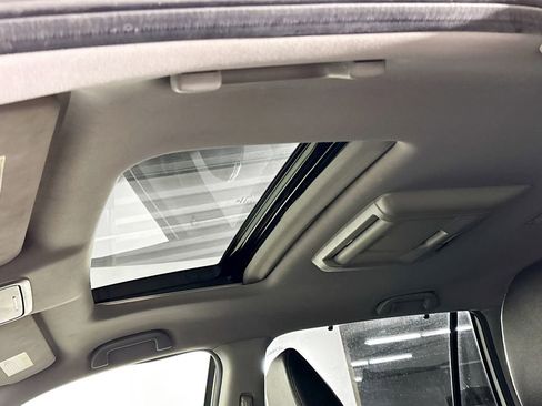 Certified 2017 Honda Pilot Touring image 20