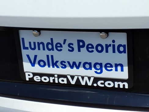 Used 2024 Buick Envista Sport Touring w/ Convenience I Package FWD image 16