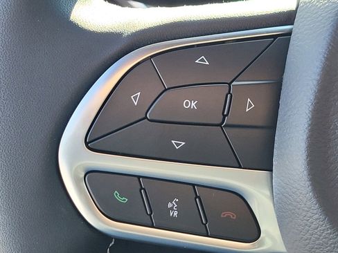 New 2026 Chrysler Pacifica Select image 23