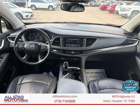 Used 2018 Buick Enclave Essence FWD image 22