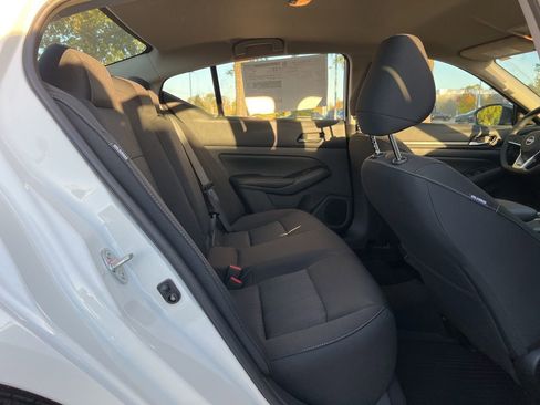 New 2025 Nissan Altima 2.5 SV image 16