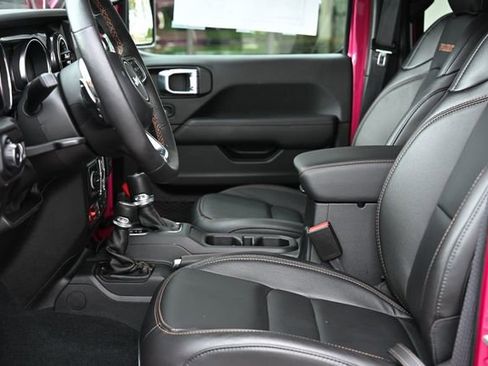 Used 2022 Jeep Wrangler Unlimited Rubicon w/ Xtreme Recon 35" Tire Package image 21