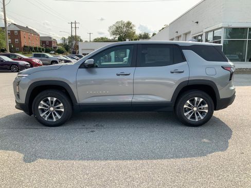 New 2026 Chevrolet Equinox LT w/ Convenience Package II image 4