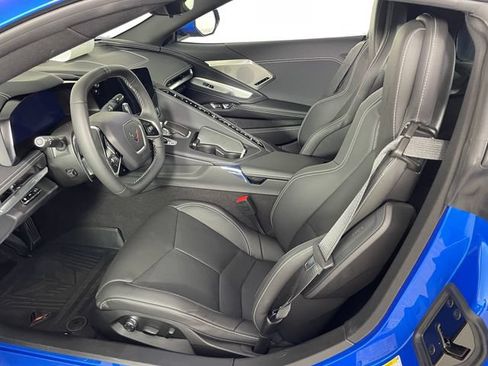 Used 2024 Chevrolet Corvette Stingray Preferred Cpe w/ Z51 Performance Package RWD image 2