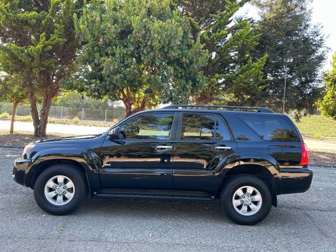 Used 2006 Toyota 4Runner SR5 RWD image 24