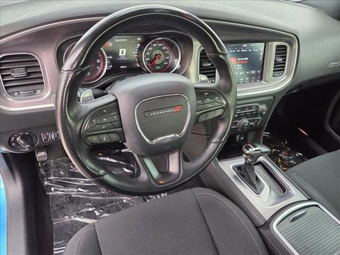 Used 2019 Dodge Charger Scat Pack w/ Harman/Kardon Audio Group image 10