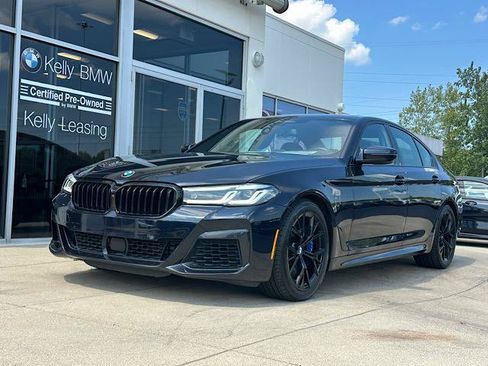 Used 2023 BMW M550i xDrive AWD/4WD image 3