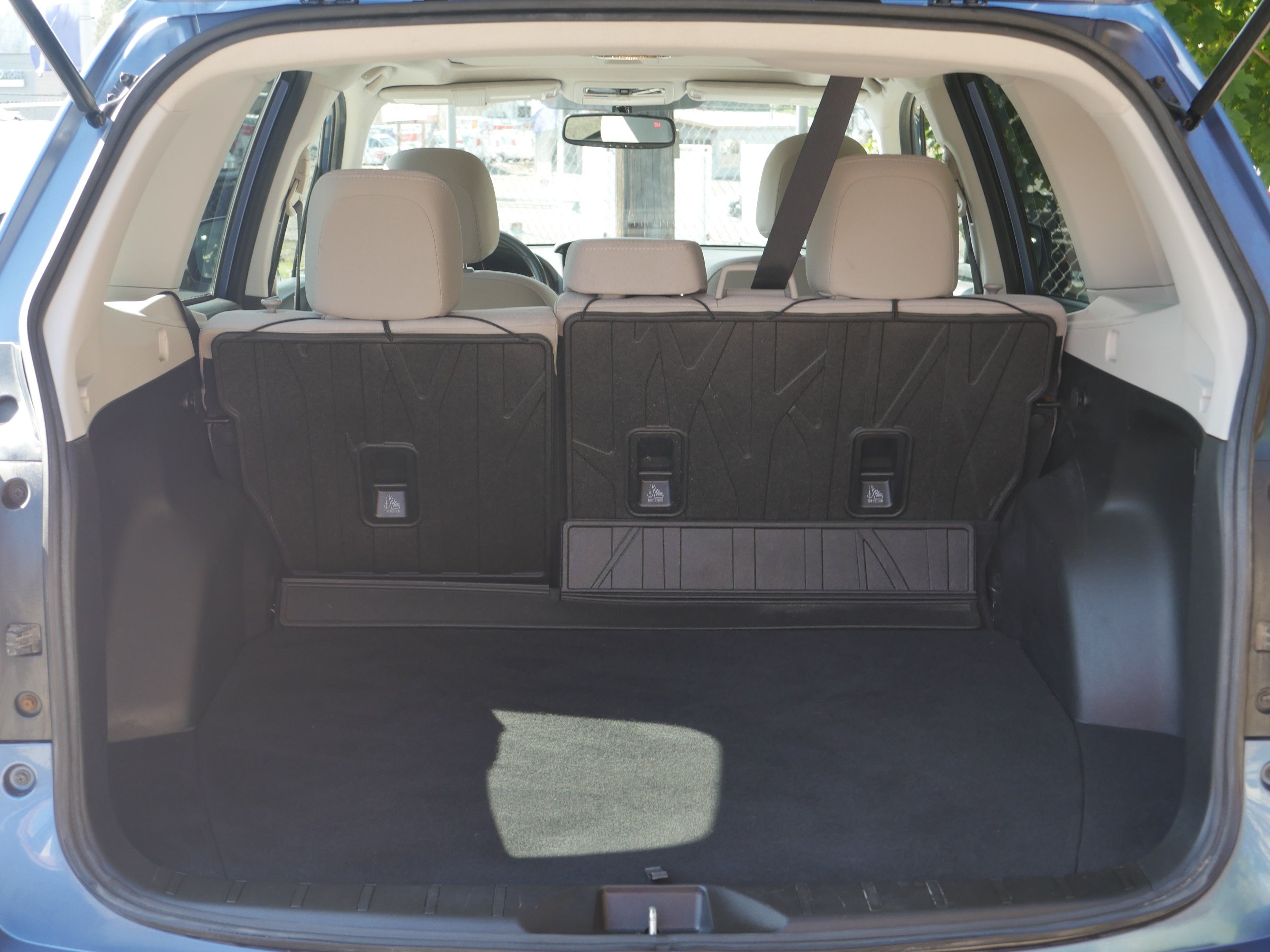 Used 2016 Subaru Forester 2.5i Premium w/ Popular Package #2 AWD/4WD image 14