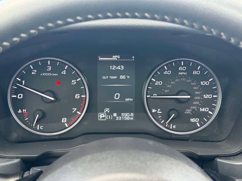 Used 2025 Subaru Forester Premium AWD/4WD image 23