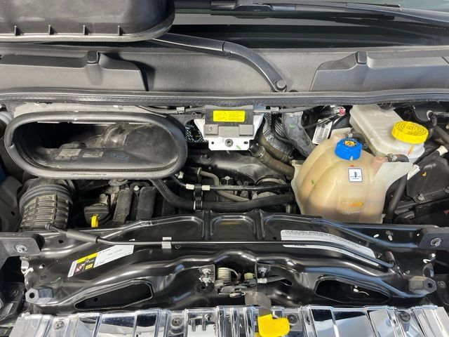 Used 2025 RAM ProMaster 2500 w/ U-Haul Equipment Group FWD image 38