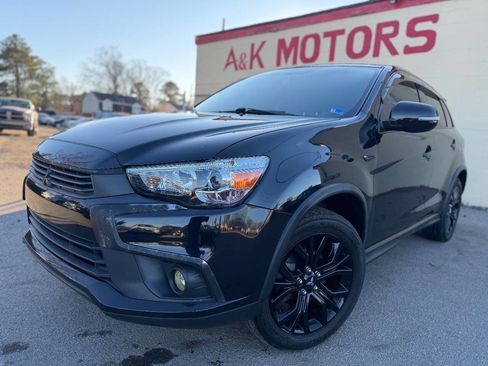 Used 2017 Mitsubishi Outlander Sport LE image 1