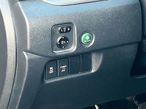 Used 2017 Honda Ridgeline RTL image 10