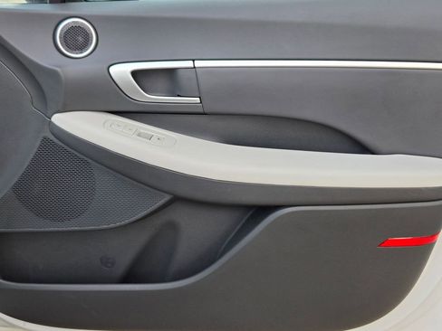 Used 2025 Hyundai Sonata SEL image 28