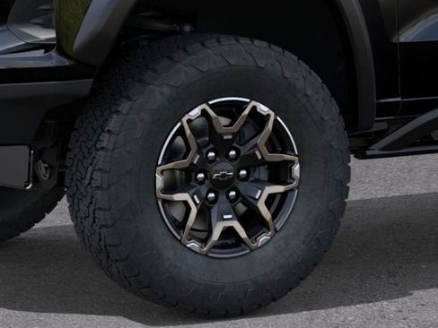 New 2026 Chevrolet Colorado ZR2 w/ Technology Package image 9