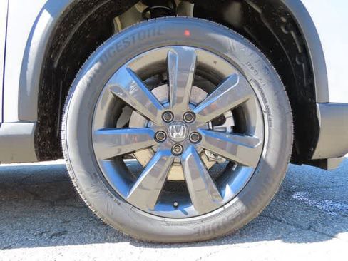 New 2026 Honda Pilot Sport image 10