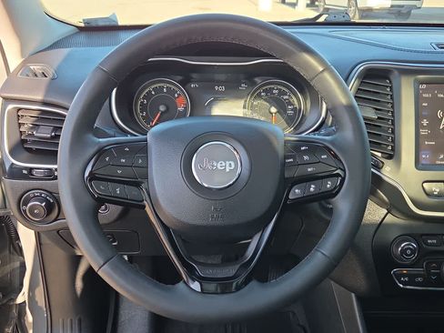 Used 2023 Jeep Cherokee Altitude Lux w/ Lux Elite Package AWD/4WD image 19