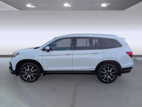 Used 2020 Honda Pilot Touring image 2
