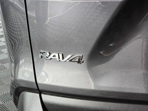 Used 2024 Toyota RAV4 LE AWD/4WD image 13