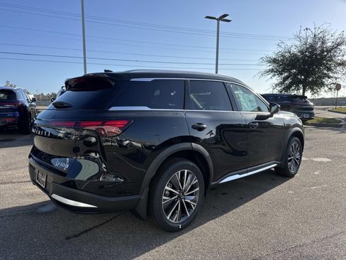 New 2026 INFINITI QX60 Luxe image 4