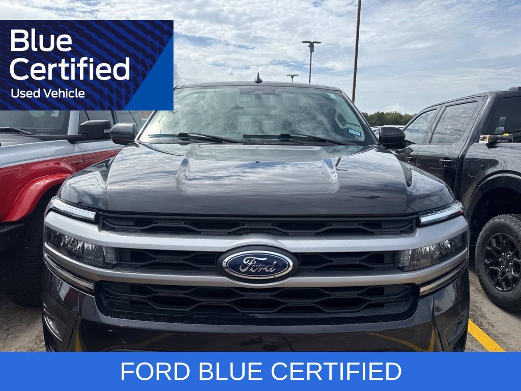 Used 2022 Ford Expedition Max XLT RWD image 2