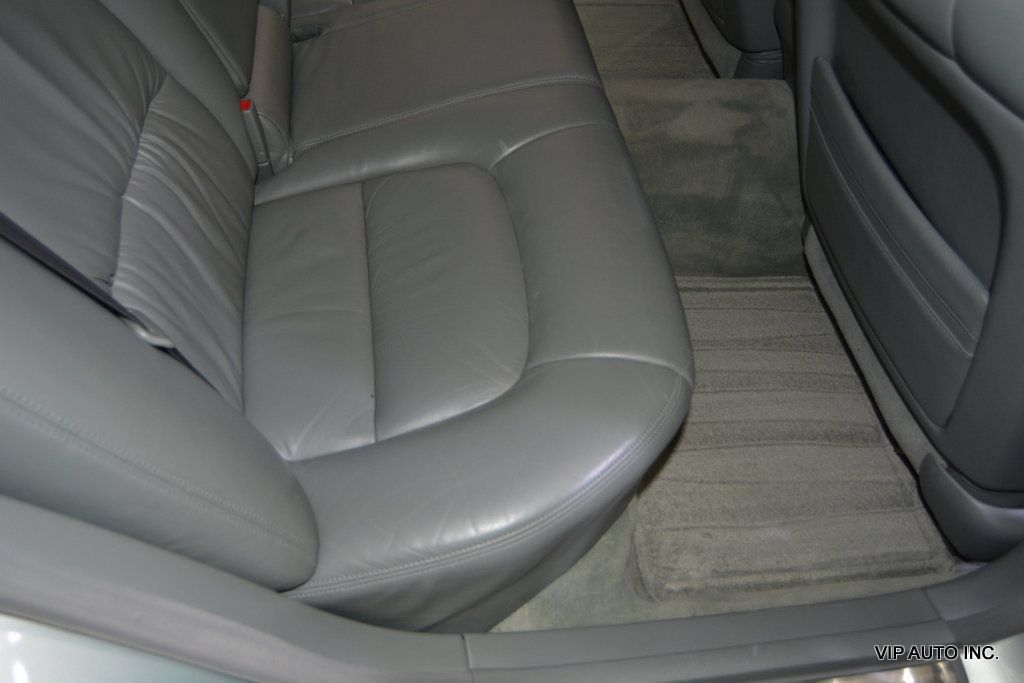 Used 1998 Lexus LS 400 RWD image 20