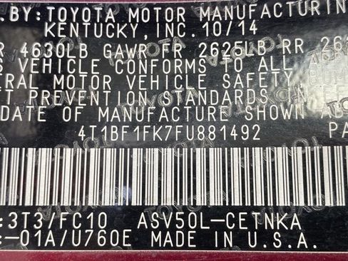 Used 2015 Toyota Camry LE image 22