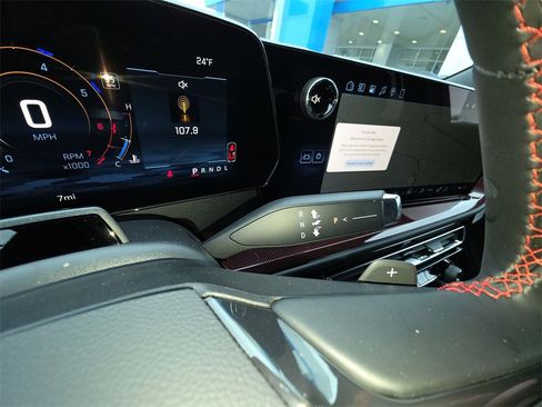 New 2026 Chevrolet Traverse RS image 20