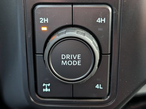 Used 2026 Ford F250 Lariat w/ Black Appearance Package image 41