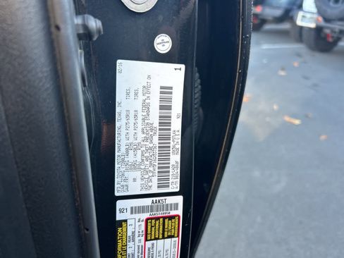 Used 2016 Toyota Tundra Limited w/ Limited Premium Package image 43