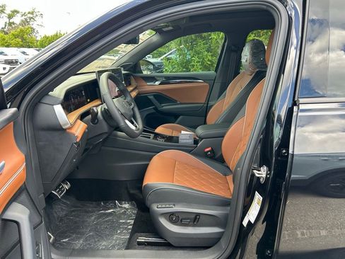 New 2026 Volkswagen Tiguan SEL R-Line AWD/4WD image 15