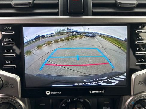 Used 2021 Toyota 4Runner SR5 AWD/4WD image 21