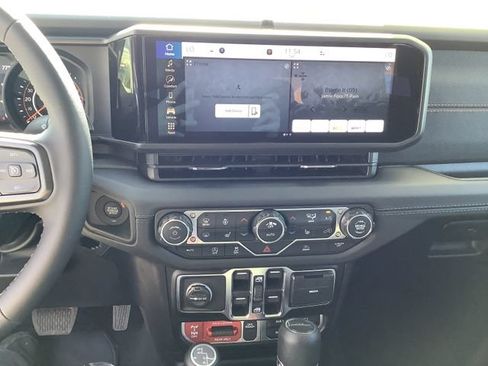 New 2026 Jeep Gladiator Mojave AWD/4WD image 17