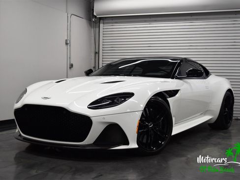 Used 2019 Aston Martin DBS Superleggera image 1
