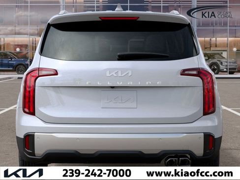 New 2025 Kia Telluride S image 13