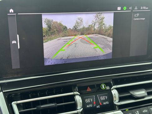 Used 2023 BMW 840i Gran Coupe xDrive w/ Comfort Seating Package image 11