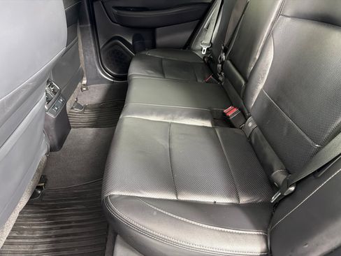 Used 2016 Subaru Outback 2.5i Limited AWD/4WD image 18