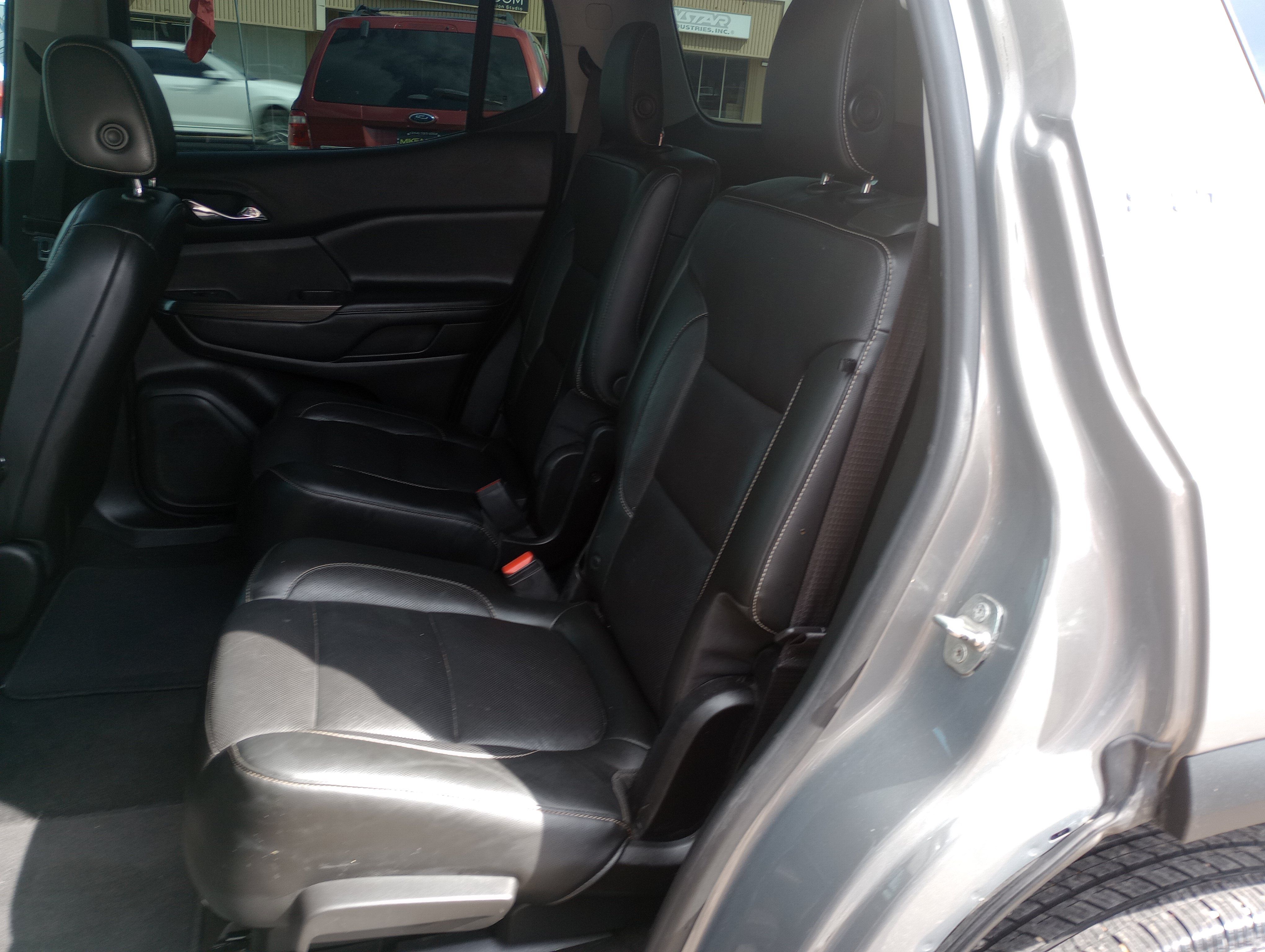 Used 2019 GMC Acadia SLT FWD image 11