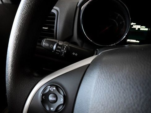 Used 2024 Mitsubishi Outlander Sport AWD image 40