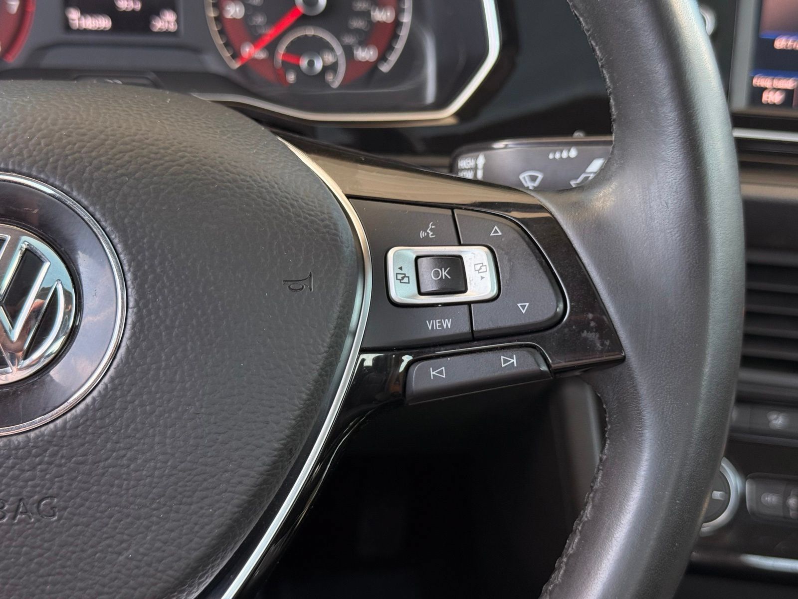 Used 2019 Volkswagen Jetta SE FWD image 28
