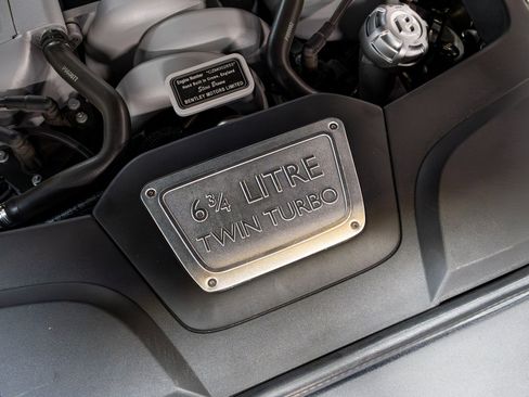 Used 2017 Bentley Mulsanne image 54