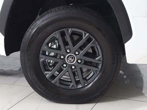 Used 2024 Toyota Tundra SR5 w/ SR5 Convenience Package AWD/4WD image 13