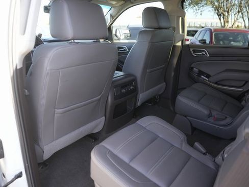 Used 2018 GMC Yukon Denali image 11