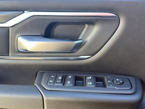 New 2026 RAM 1500 4x4 Crew Cab image 18