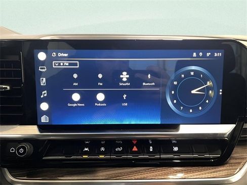 Used 2022 Chevrolet Silverado 1500 LT image 21