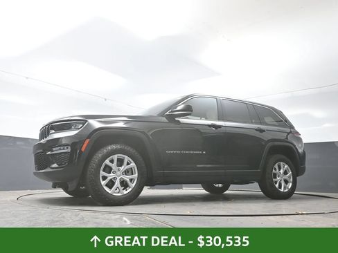 Used 2023 Jeep Grand Cherokee Limited AWD/4WD image 56