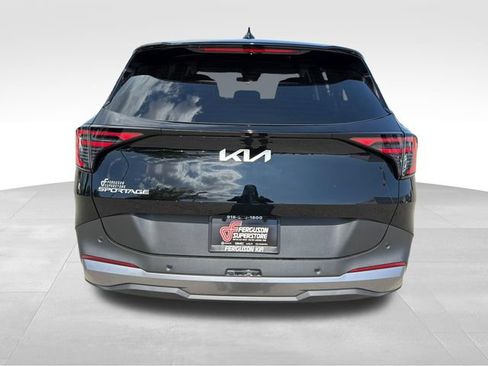 New 2026 Kia Sportage EX FWD image 6