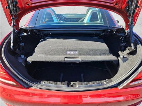Used 2018 Mercedes-Benz SLC 300 image 7